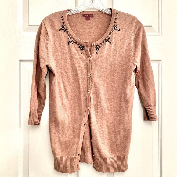 ๐ธ3/$25 Merona Jeweled Neckline Button Up Tan Cardigan, Size XS - Picture 8 of 9